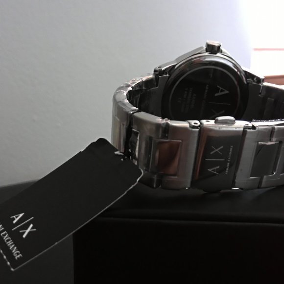 Armani Exchange Women's SS watch - Picture 3 of 3